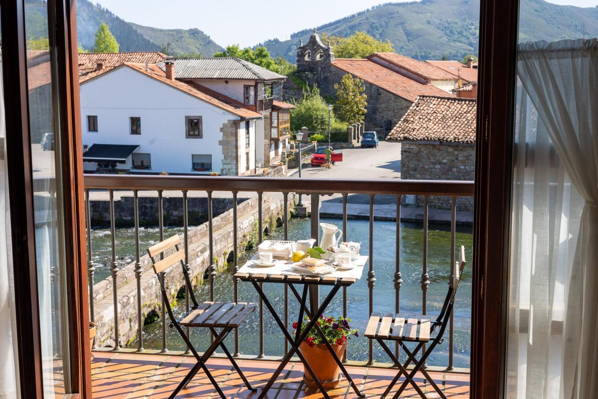La Fuentona De Ruente Otel Dış mekan fotoğraf